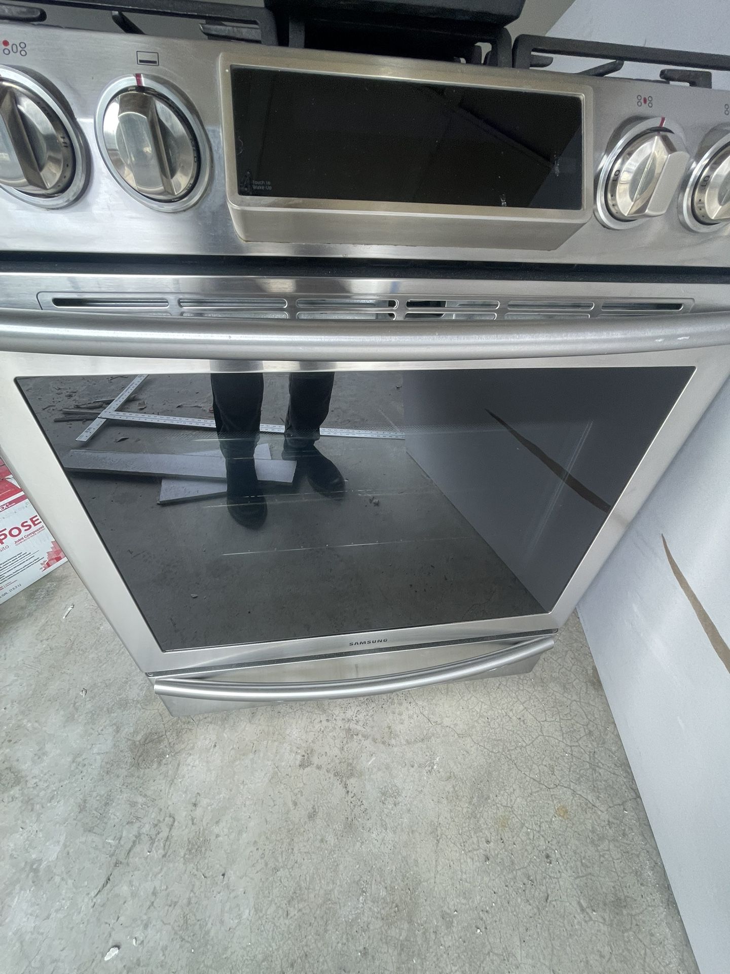 Whirlpool Gas Stove