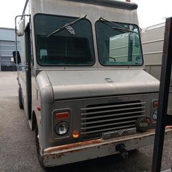 1983 GMC Aluminum Tilt on offerup