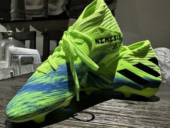 Adidas NEMESIS Cleats Male size 7