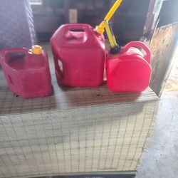 3 Gas Tanks