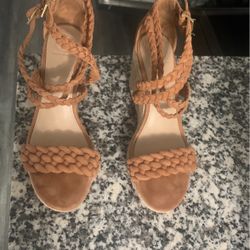 Tory Burch Size 8
