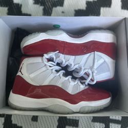 Jordan 11s (Cherrys) 🍒