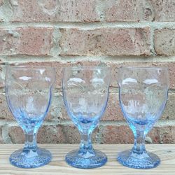 Vintage Libbey Glass Chivalry Blue Water Goblets