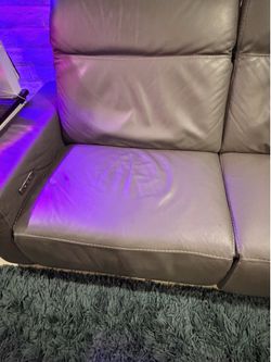 For Sale: Premium Italian Leather Recliner Sofa Set 🇮🇹