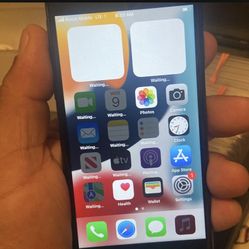 Apple Iphone 8 (64gbs) Boost Mobile