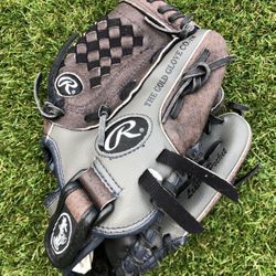 Rawlings kids baseball glove Size 10.5 inch