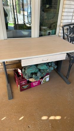 Nice desk