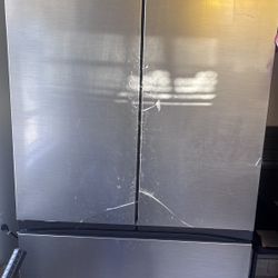 Samsung fridge ( NEED GONE )