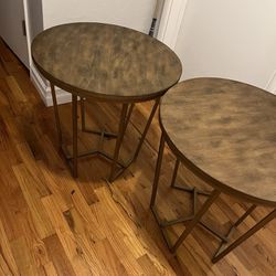 2 End Tables / Lamp Tables