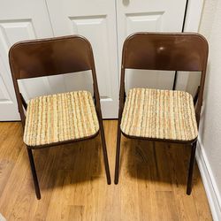Vintage Samsonite Metal Folding Chairs With Padded Seats