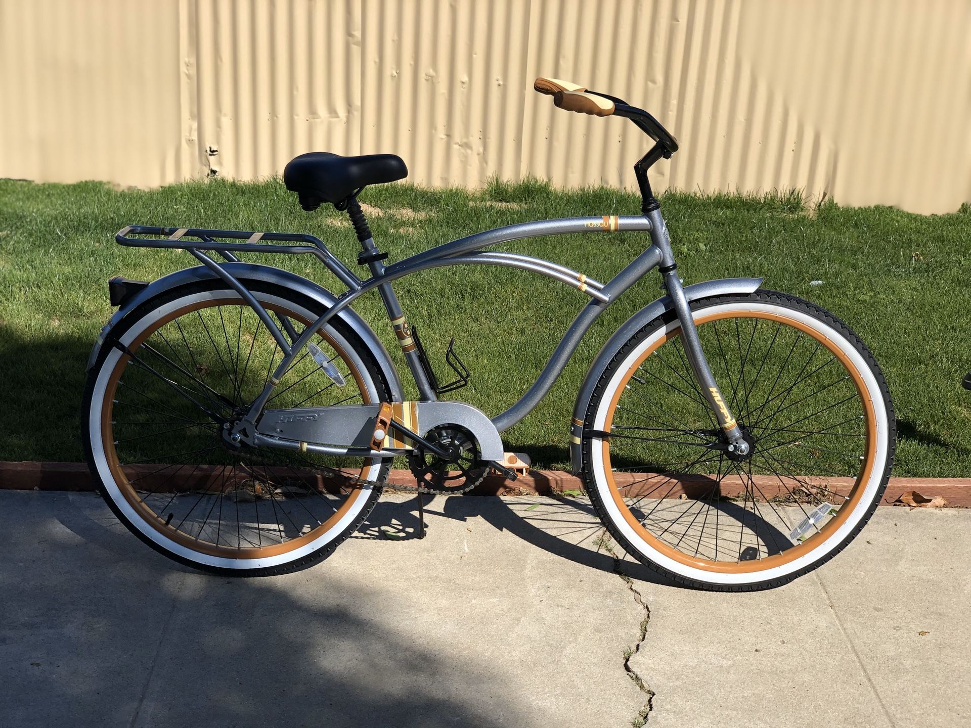 Huffy Nassau beach cruiser “26