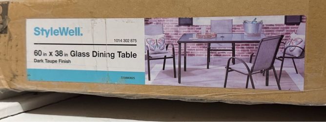 StyleWell Glass Dining Table