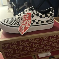 Vans And Converse Kids Sz 1