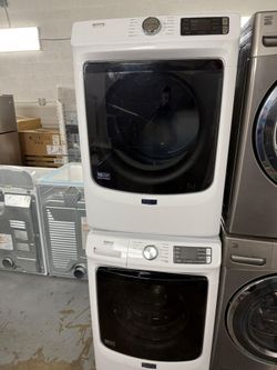 600