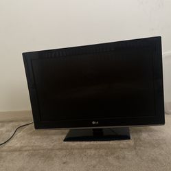 32 inch LG TV 