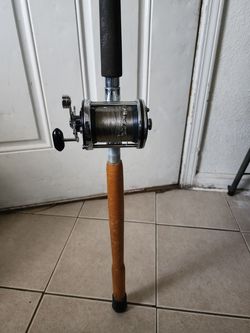 MONITAQUE VENTAGE POLE WITH PENN SQUIDDER REEL 7"4FT GOOD FOR OCEAN FISHING