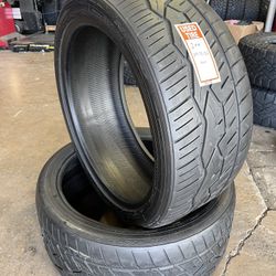 285/35R22 NITTO full pair 2 tires