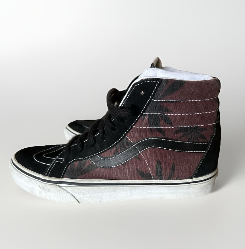 Sk8 Hi Vans M7 W8.5