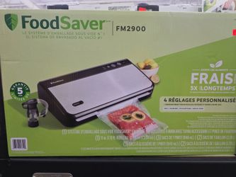 FoodSaver Vacuum Sealer
