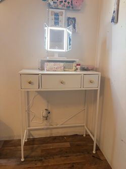 Small vanity with mirror