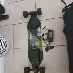 Electrict Skateboard (Needs New Battery)