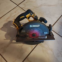 DeWalt Flex Volt 60v Circular Saw 