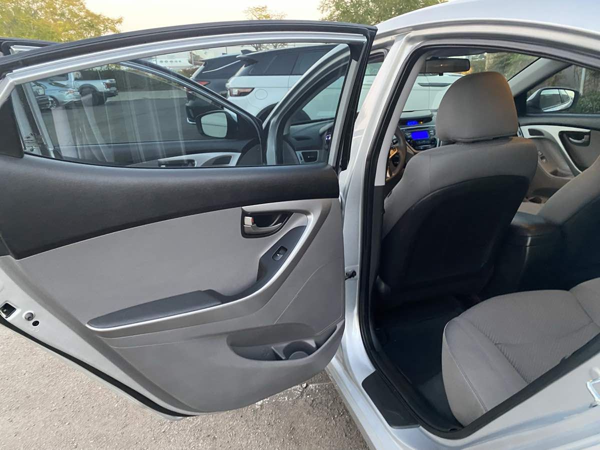 2013 Hyundai Elantra
