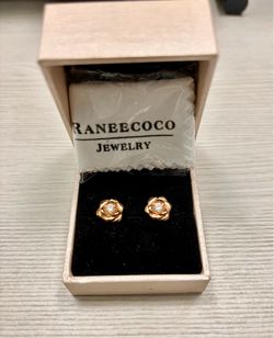 Rose gold earrings