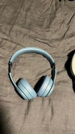 Beats solo 4