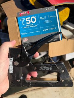 Surebonder All-in-1 Heavy-Duty Staple Gun + Arrow T50 Staples