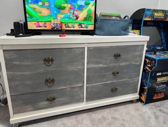 Bedroom Dresser