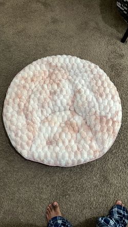 Round Plush Play Mat Pink and White