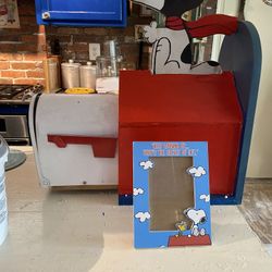 Very Cute Peanuts Snoopy and Woodstock Picture Frame
