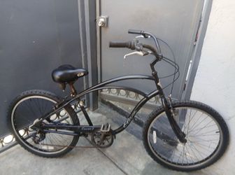 Electra beach cruiser bike