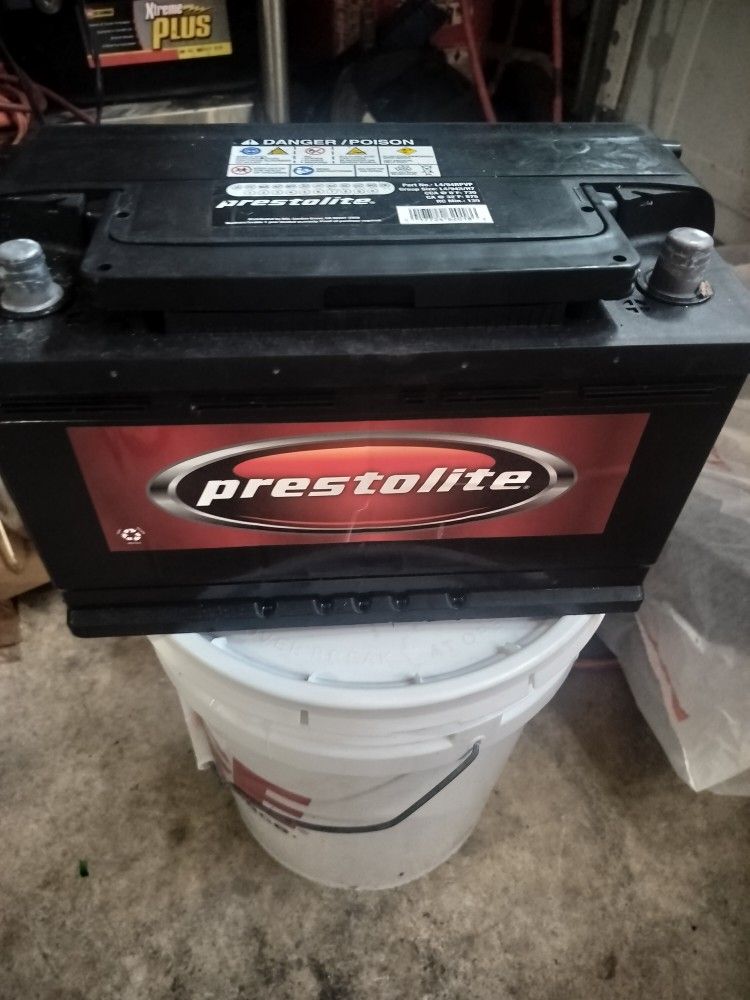 Prestoite 94r/H7 Car Battery (New)