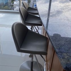 CATELLAN ITALIA BAR COUNTER STOOLS GREY LEATHER ITALIAN