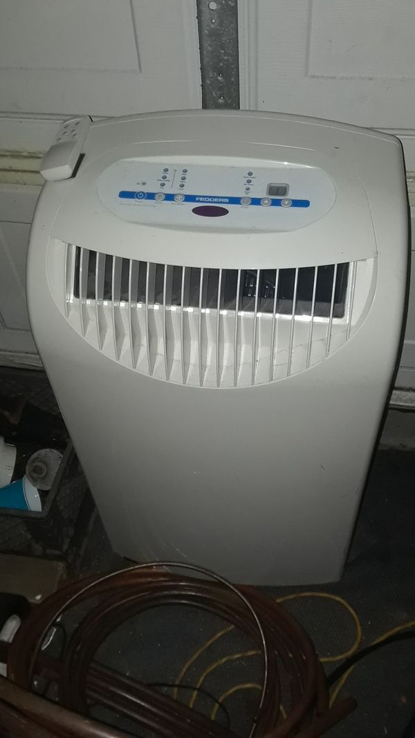 Fedders portable upright 12k btu air conditioner for Sale in Maitland