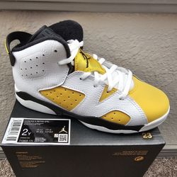 Brand New Pair of 2Y Jordan 6 Retro (PS)