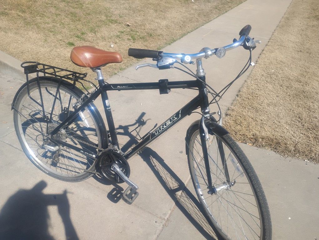 Trek Allant