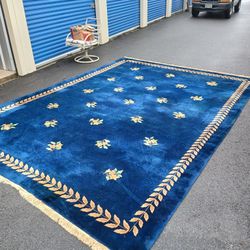 Vintage Orential Hand Woven Wool Rug