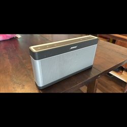 Speaker Bose