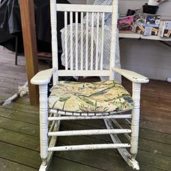 Rocking Chair 