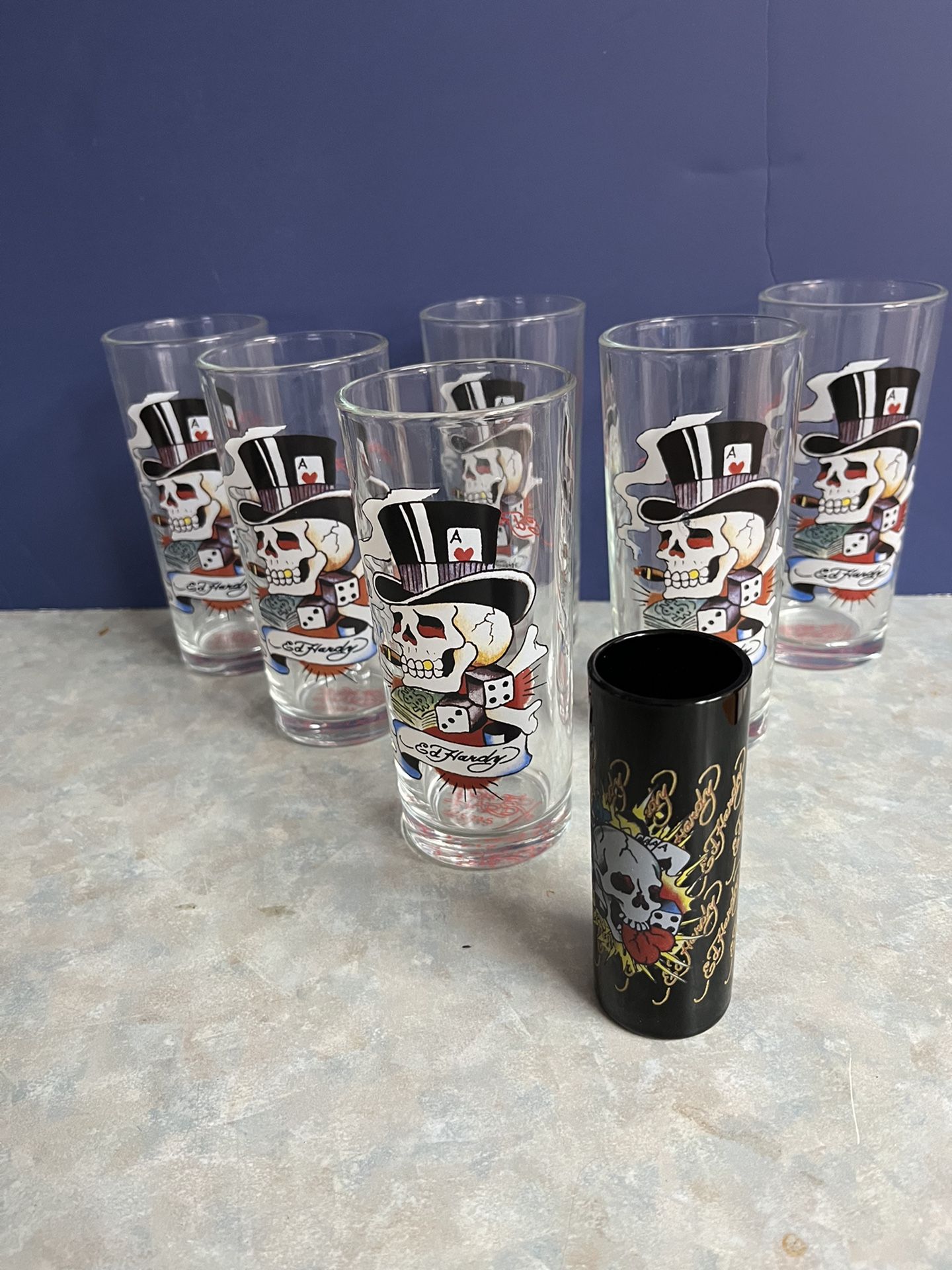 ED HARDY GLASSES