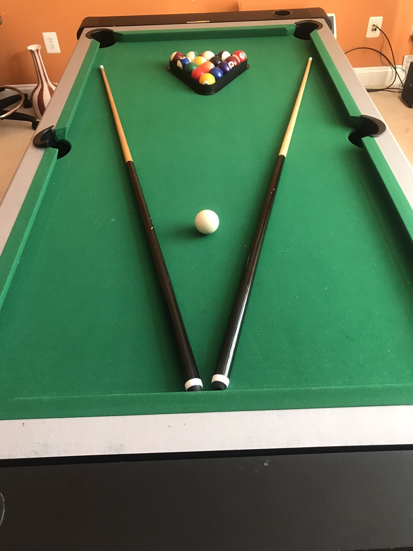 Pool Table, air hockey, 3 in 1