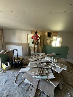 Drywall Sheet Hanging And Taping