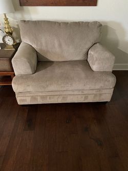 Oversized chair