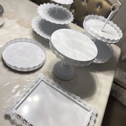 Cake And Favors Stand 