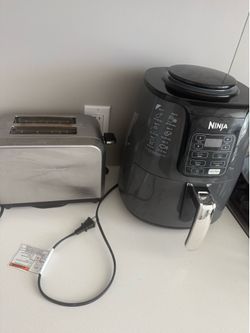 Air fryer + toaster
