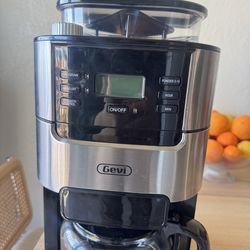 Gevi Coffee maker with built in grinder