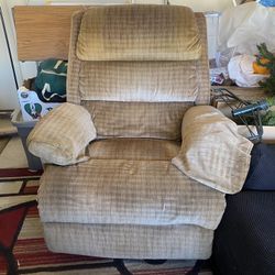 Reclining Chair 